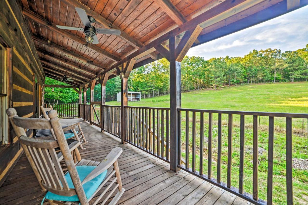 Quiet, Woodsy Retreat Deck And Kentucky Lake Access New Concord ภายนอก รูปภาพ