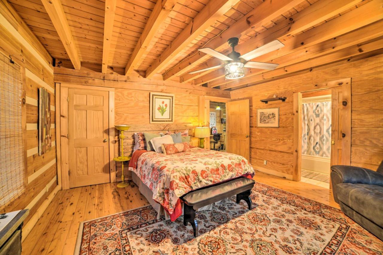 Quiet, Woodsy Retreat Deck And Kentucky Lake Access New Concord ภายนอก รูปภาพ